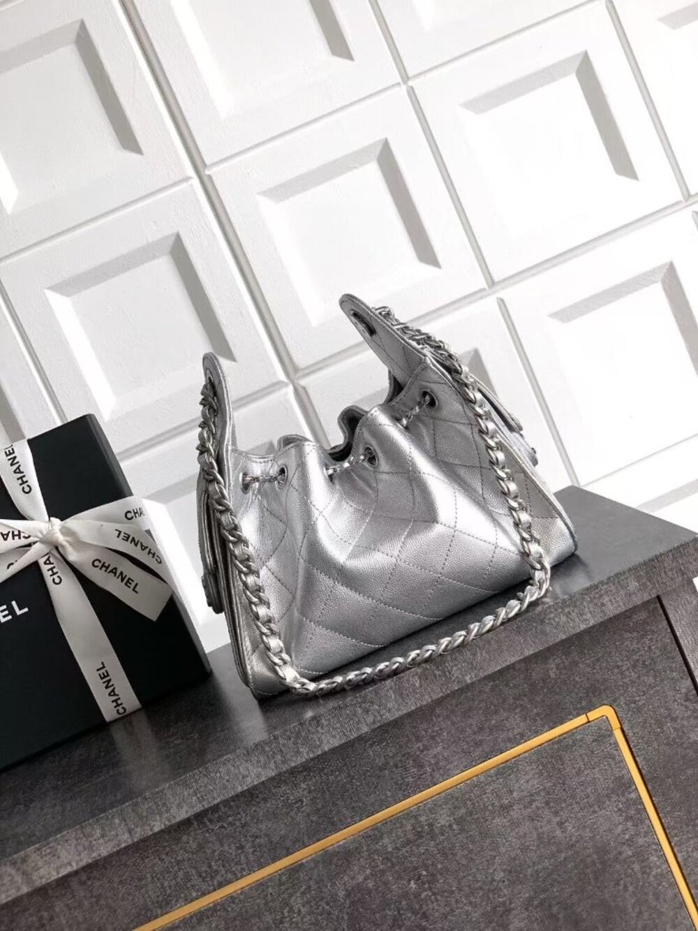Classic CHANEL bag: A Stylish and Versatile Choice for Elegance